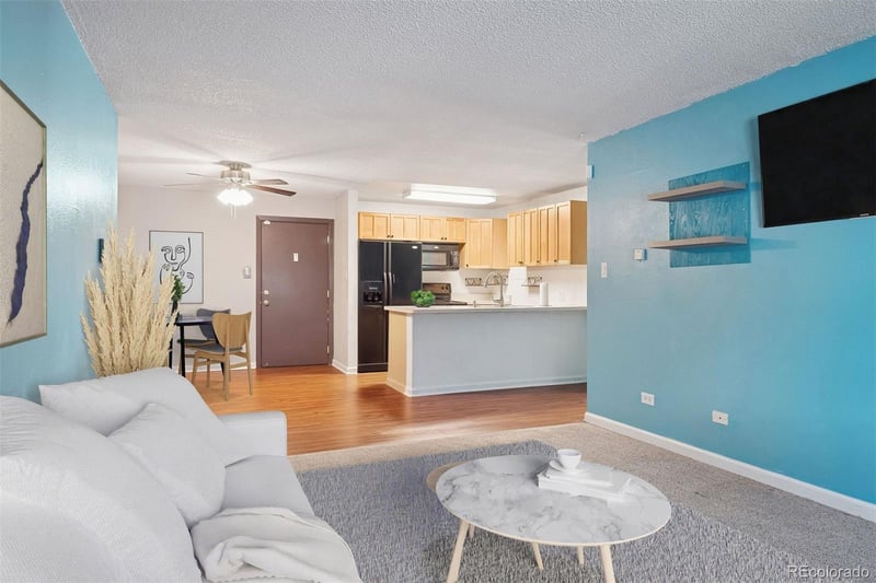 9650 Huron St #6, Thornton, CO 80260