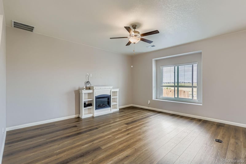 18181 89th Pl, Commerce City, CO 80022