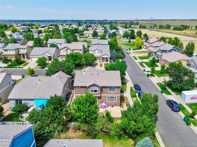 24798 Wyoming Pl, Aurora, CO 80018