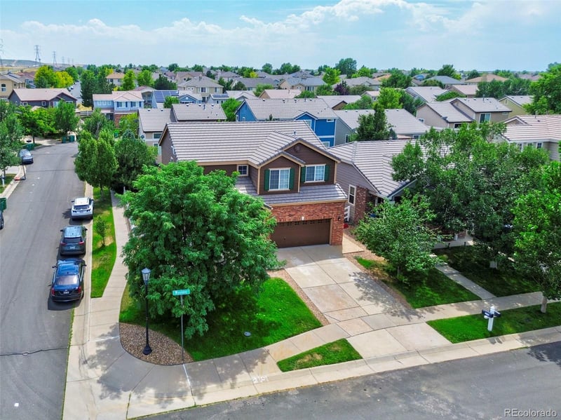 24798 Wyoming Pl, Aurora, CO 80018