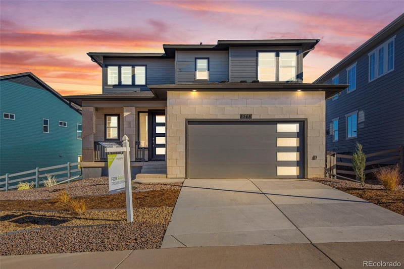 8568 Eckley St, Littleton, CO 80125
