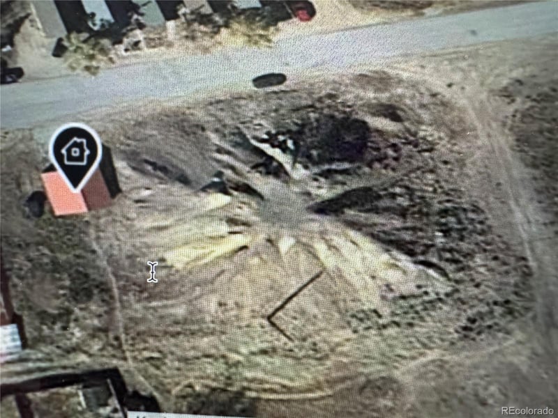 518 7th St, Leadville, CO 80461