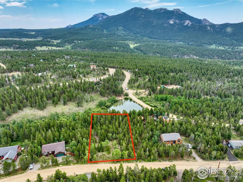 893 S Dory Lakes Dr, Black Hawk, CO 80422