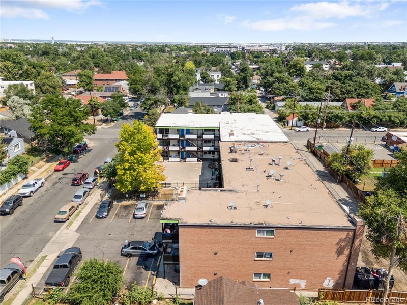 1592 Boston St, Aurora, CO 80010