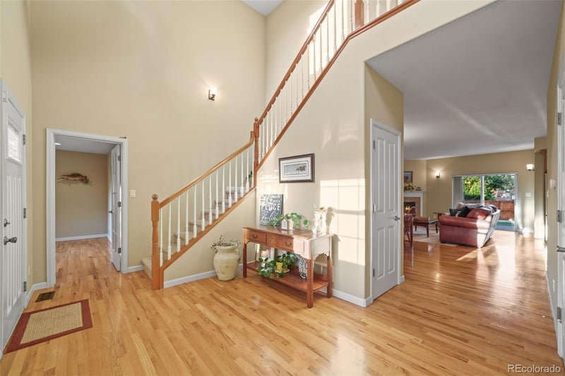 720 Emerald Ln, Lakewood, CO 80214
