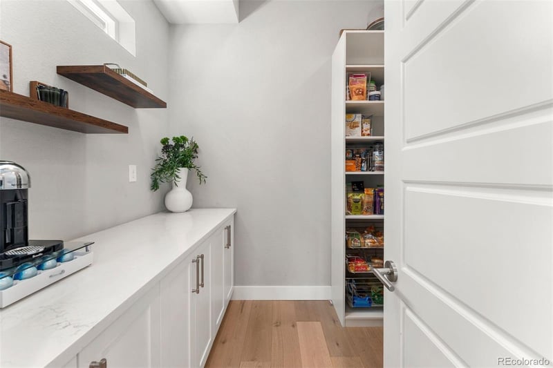 6128 N Dallas St, Denver, CO 80238