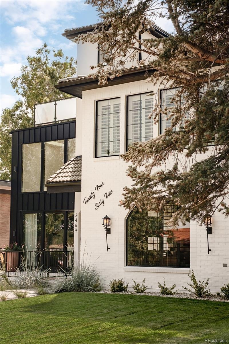 2469 Wolff St, Denver, CO 80212