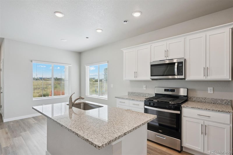 930 Montbello Ave, Fort Lupton, CO 80621
