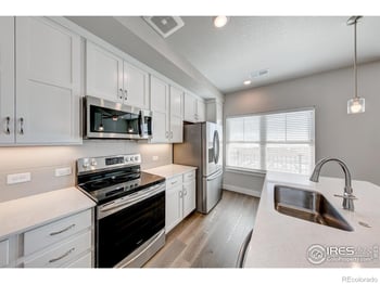 265 High Point Dr #201, Longmont, CO 80504