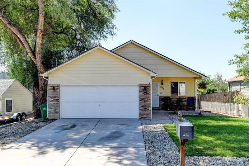 1306 Pleasant Acres Dr, Evans, CO 80620