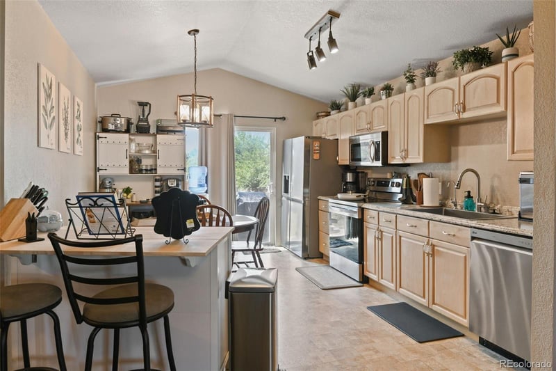 1306 Pleasant Acres Dr, Evans, CO 80620