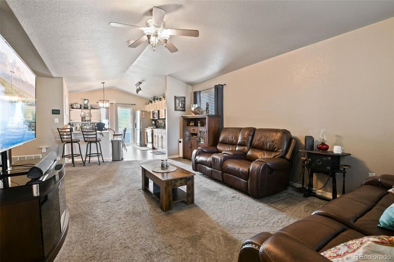 1306 Pleasant Acres Dr, Evans, CO 80620