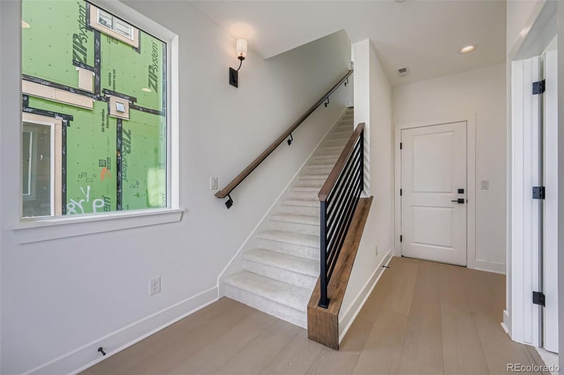 6275 Kirk St, Aurora, CO 80019