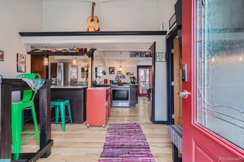 835 Urban St, Lakewood, CO 80401