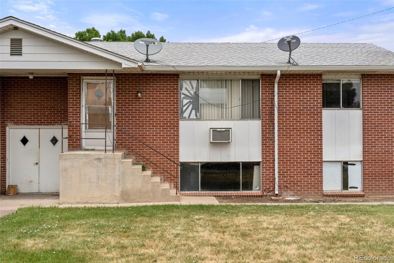 115 S 18th Ave, Brighton, CO 80601