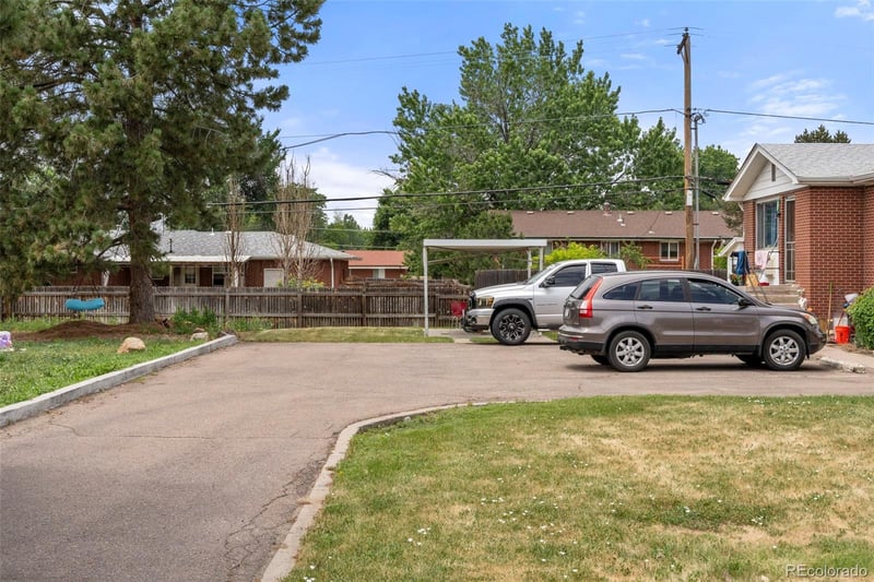 115 S 18th Ave, Brighton, CO 80601