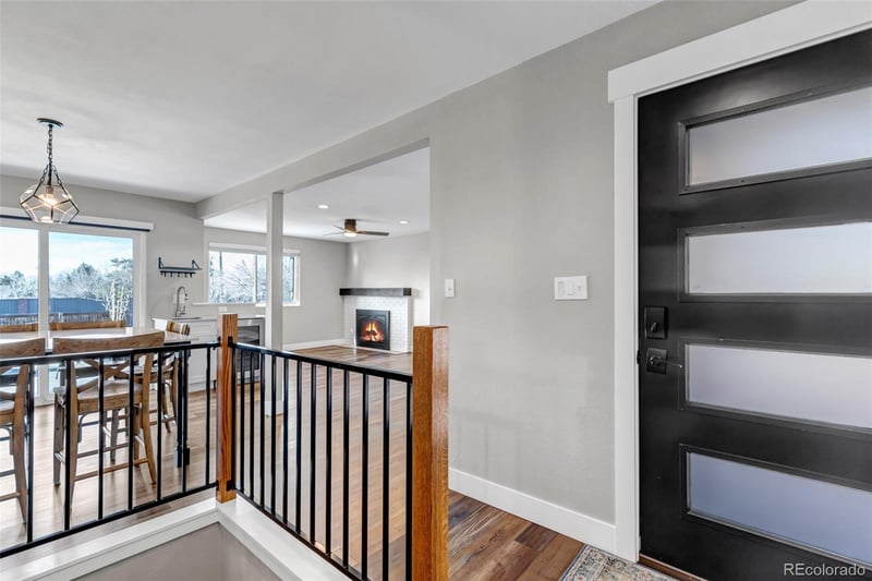 6155 Ivanhoe St, Centennial, CO 80111