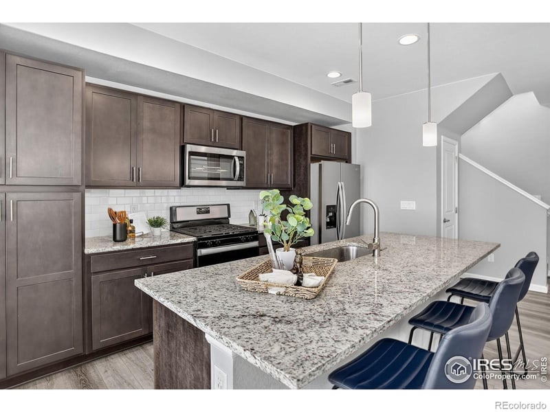 5290 64th Ave, Commerce City, CO 80022