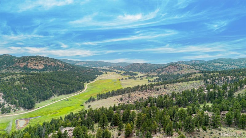 57 Terrace Ln, Florissant, CO 80816