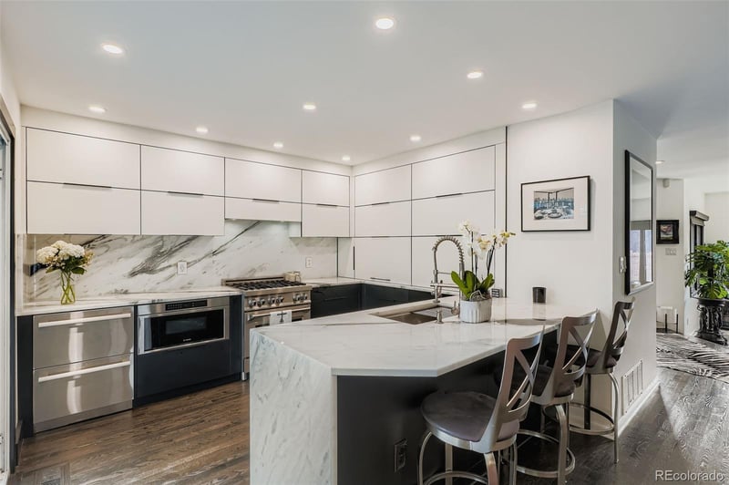287 S Holly St, Denver, CO 80246