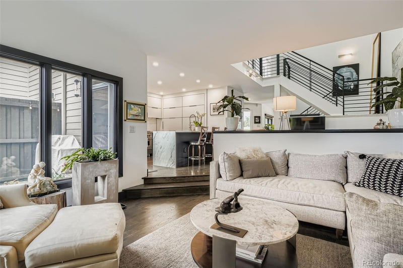 287 S Holly St, Denver, CO 80246