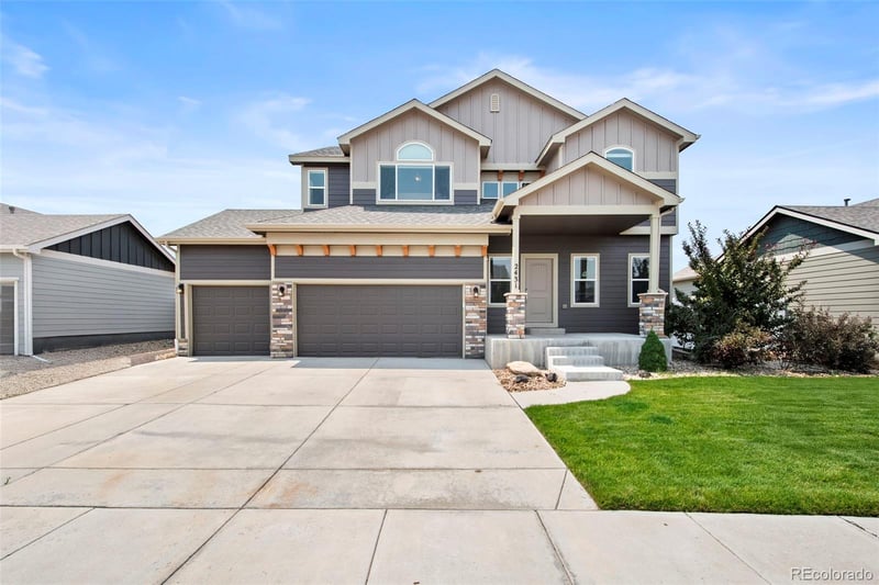2431 Nicholson St, Berthoud, CO 80513