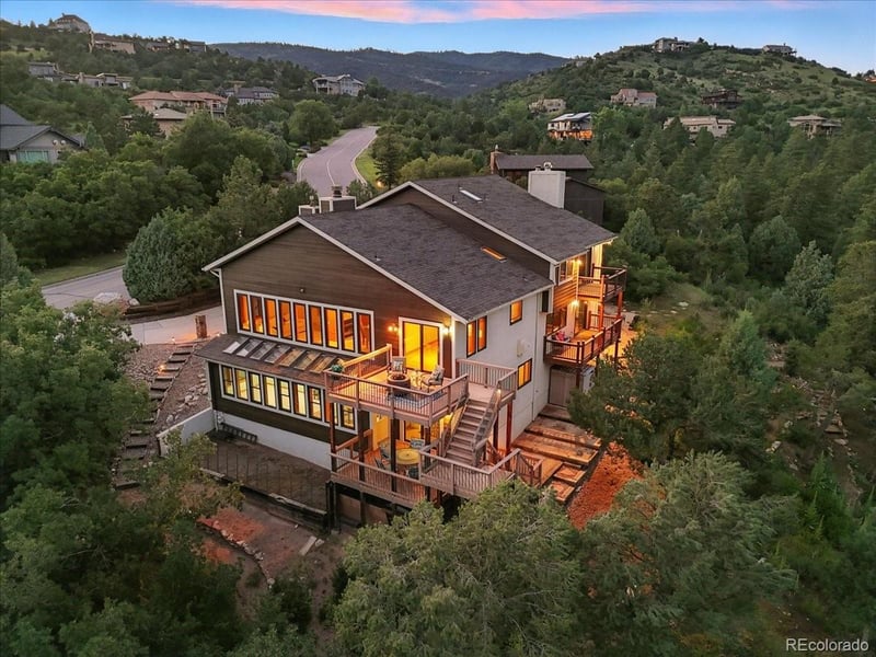 3065 Black Canyon Rd, Colorado Springs, CO 80904