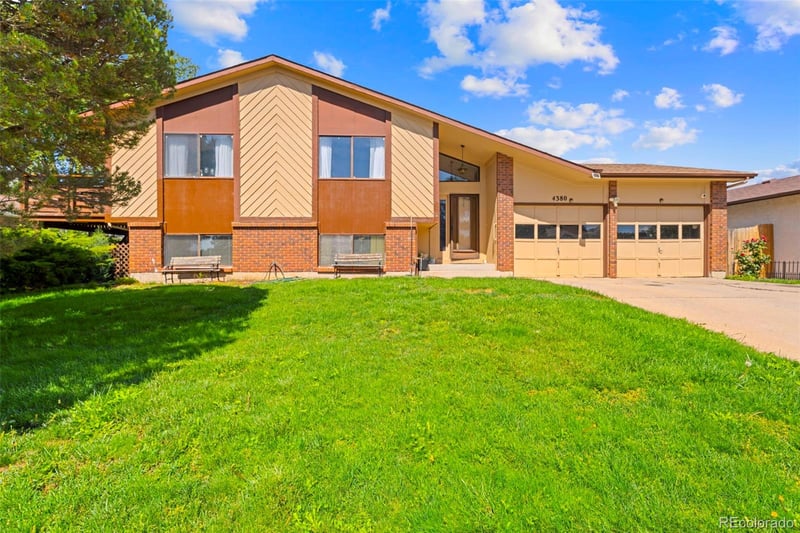 4380 Saddlewood Dr, Colorado Springs, CO 80918