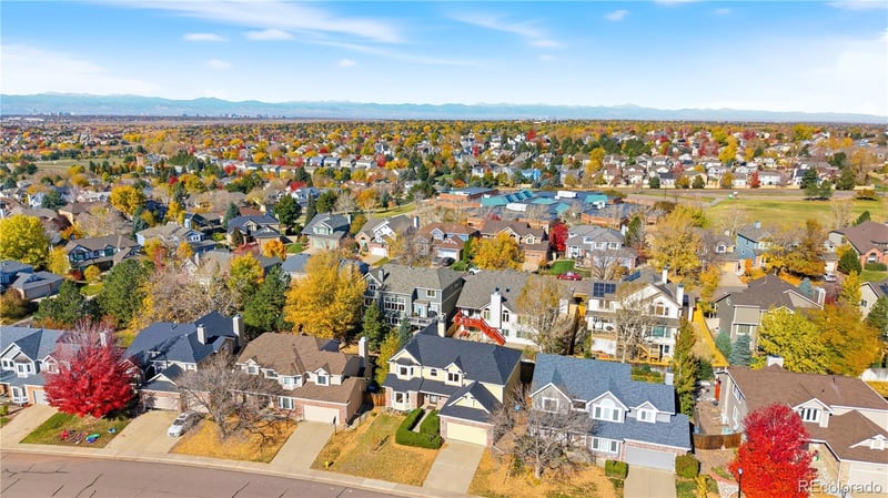 5863 Danube St, Aurora, CO 80015