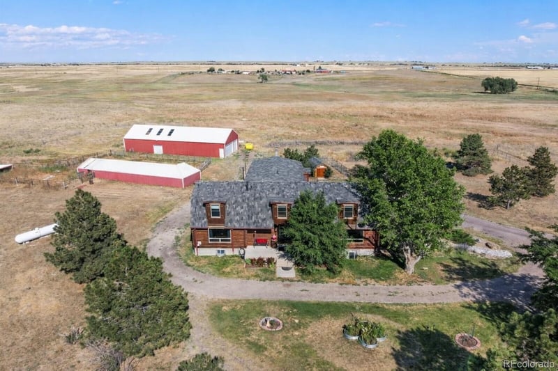 48155 56th Ave, Bennett, CO 80102