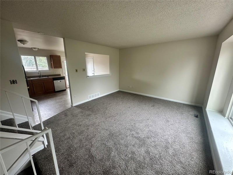 4343 Ceylon Way, Aurora, CO 80015