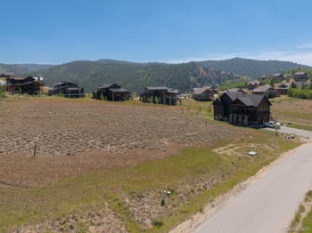 695 Mt Neva Dr, Granby, CO 80446