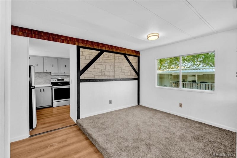 1400 Collyer St, Longmont, CO 80501