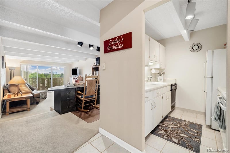 8060 Girard Ave #614, Denver, CO 80231