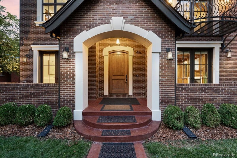 1018 S Vine St, Denver, CO 80209