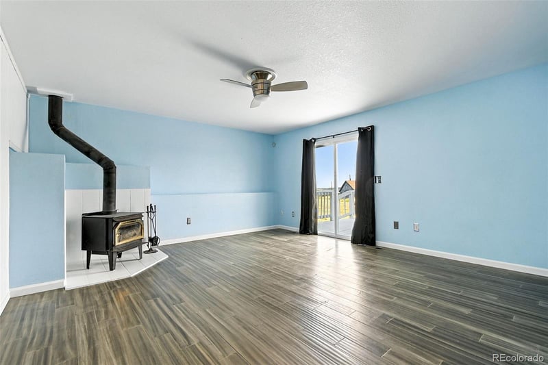 12290 Mesa View Rd, Larkspur, CO 80118