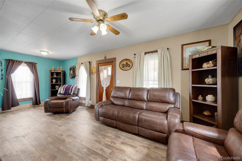 225 Main St, Arriba, CO 80804