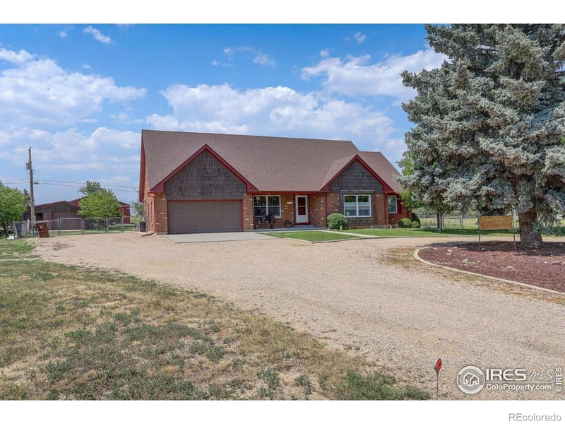 2316 Horseshoe Cir, Longmont, CO 80504