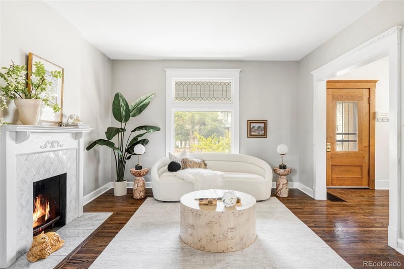 142 N Logan St, Denver, CO 80203