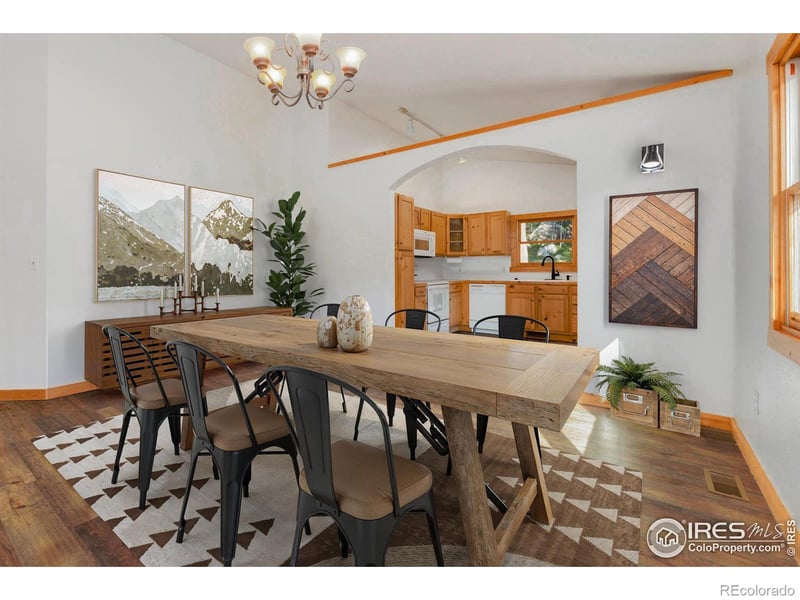 31 Cedar Dr, Lyons, CO 80540