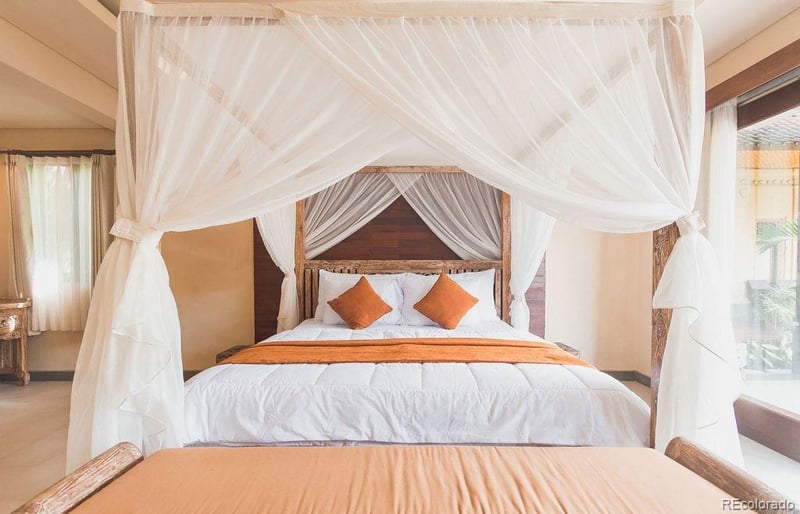 5860 Doc Bar Cir, Sedalia, CO 80135