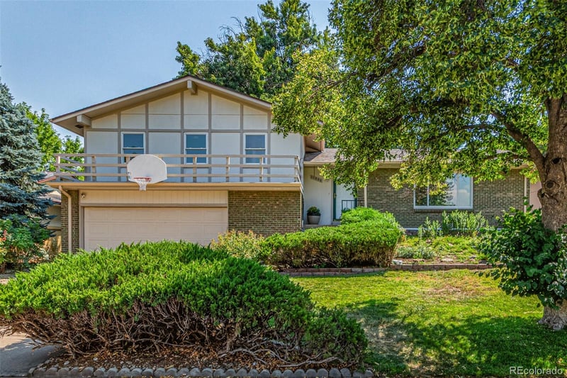 11956 Oregon Cir, Aurora, CO 80012