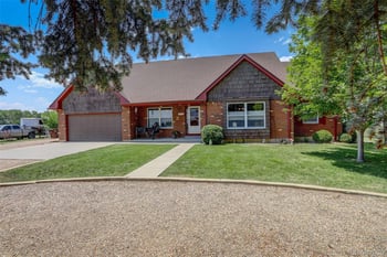 2316 Horseshoe Cir, Longmont, CO 80504