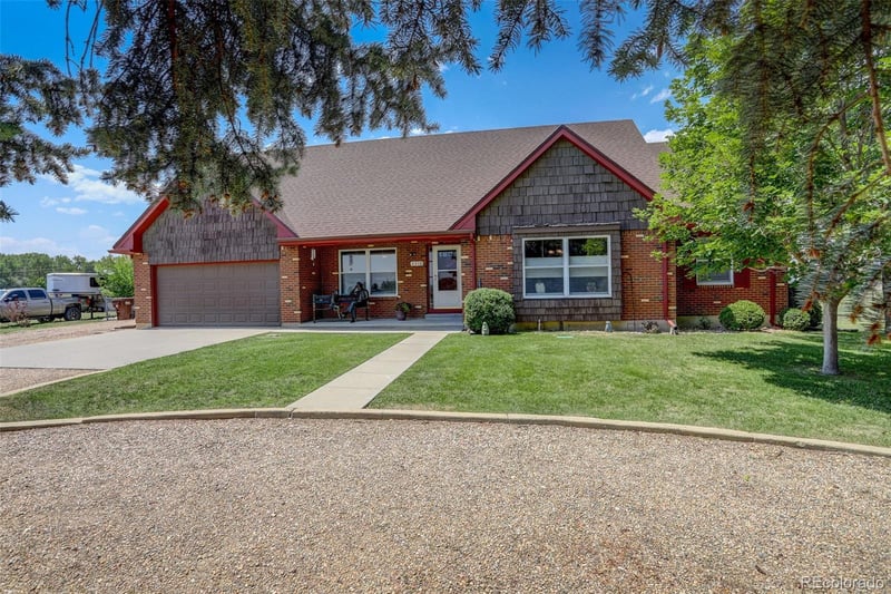 2316 Horseshoe Cir, Longmont, CO 80504