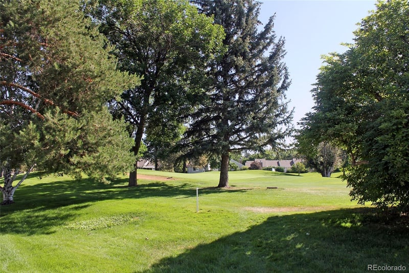 2734 Heather Gardens Way, Aurora, CO 80014