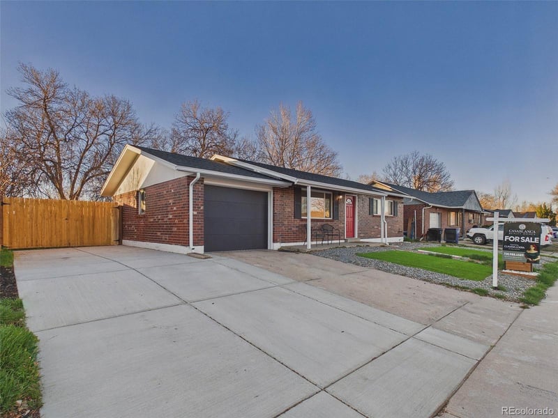 5519 Chandler Ct, Denver, CO 80239