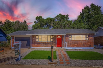 5519 Chandler Ct, Denver, CO 80239