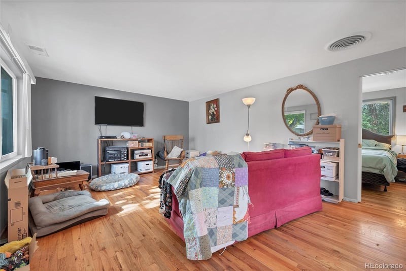 3175 Bear Creek Dr, Englewood, CO 80110