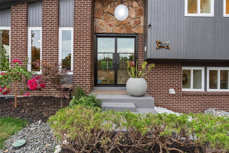 10000 E Ohio Ave, Denver, CO 80247