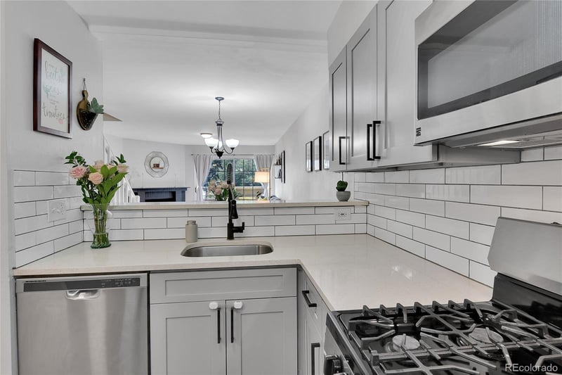 1818 Quebec Way #4-6, Denver, CO 80231